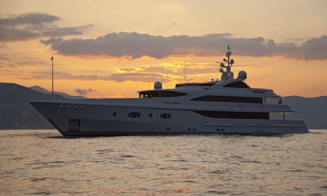 Turquoise Yacht Refit | Turquoise Boat Refit | Amico & Co