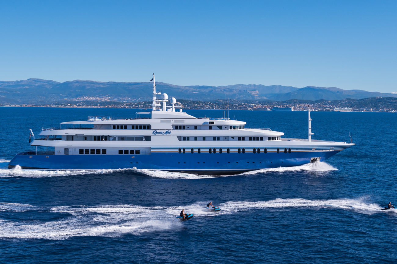 Queen Miri Yacht Refit | Queen Miri Boat Refit | Amico & Co