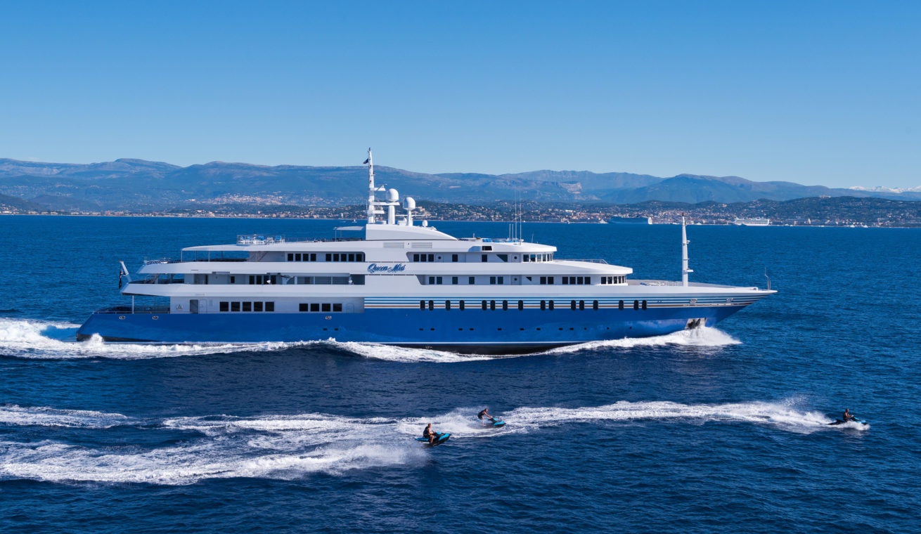 Queen Miri Yacht Refit | Queen Miri Boat Refit | Amico & Co