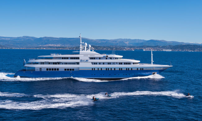 Queen Miri Yacht Refit | Queen Miri Boat Refit | Amico & Co