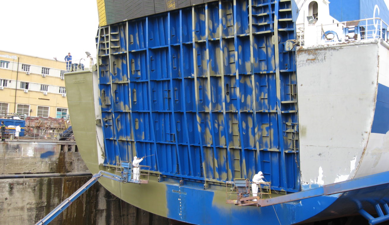 Yacht Refit Yard | Yacht Hull Cleaning | Amico & Co