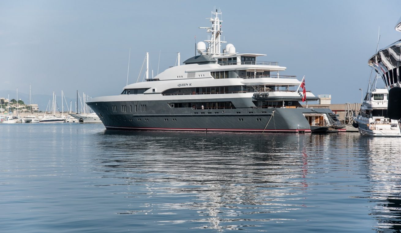 Amico refit Lursssen - Queen K